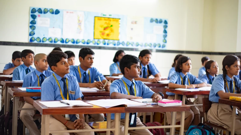 Online Learning vs Classroom Learning: Which Is Better?